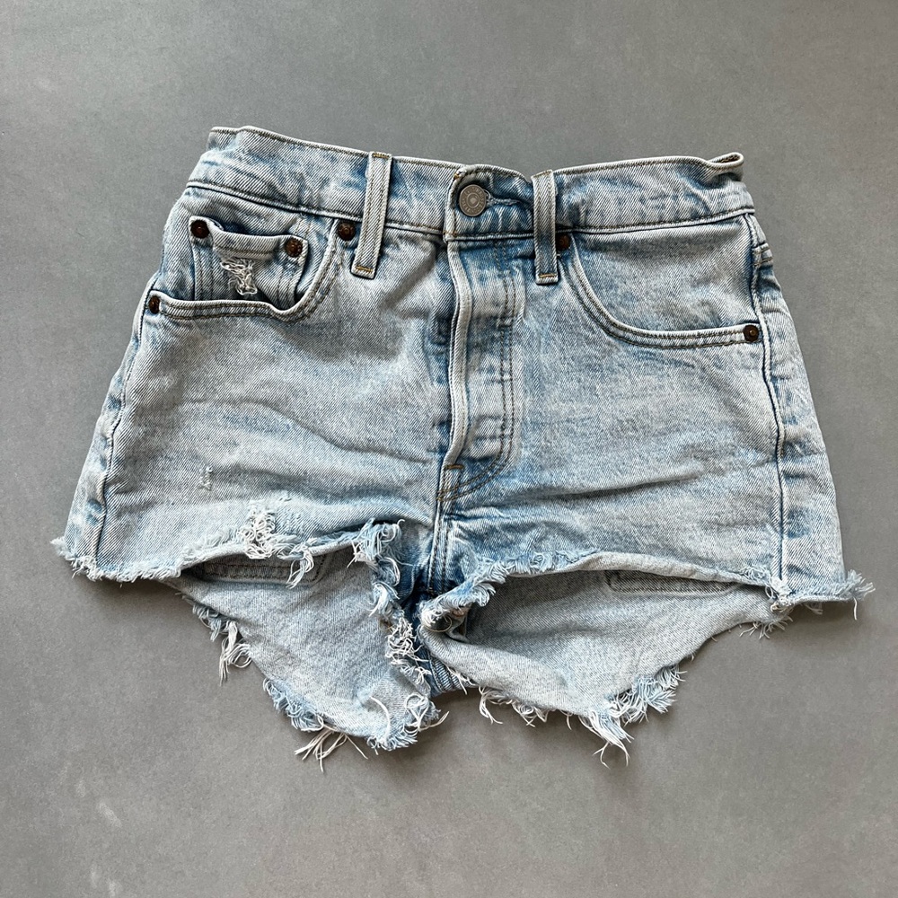 Levi’s 501 shorts